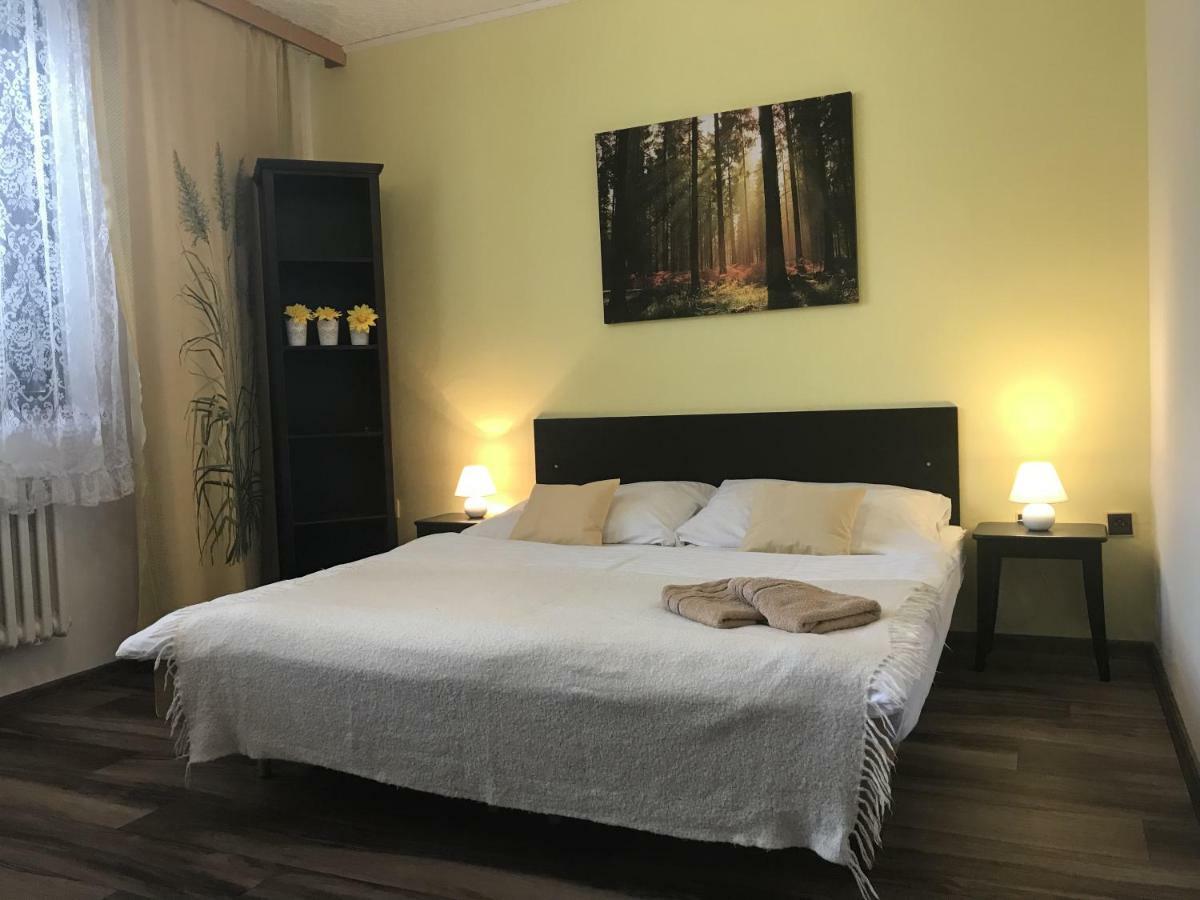 Apartmán Věstonická jízdárna Dolni Vestonice Exteriér fotografie